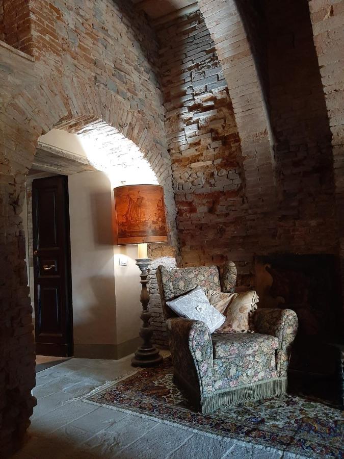 Borgo Di Beppe E Gloria Suite San Giovanni Valdarno Esterno foto