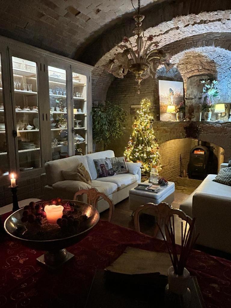 Borgo Di Beppe E Gloria Suite San Giovanni Valdarno Esterno foto